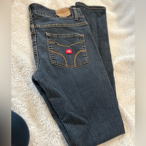 Women’s Dickies Classic Low Waist Denim Jeans Sz 11 work pants - Picture 1 of 3